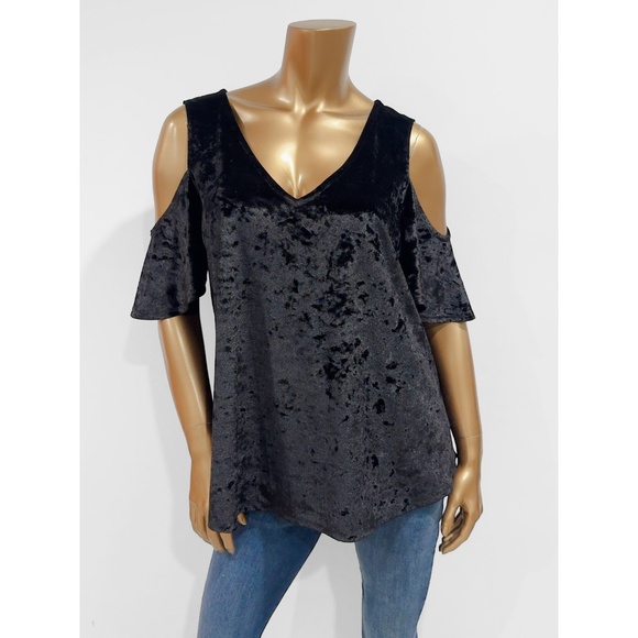a.n.a. Women's Black Crushed Velvet Stretch Cold Shoulder Top Size XL - Picture 5 of 5